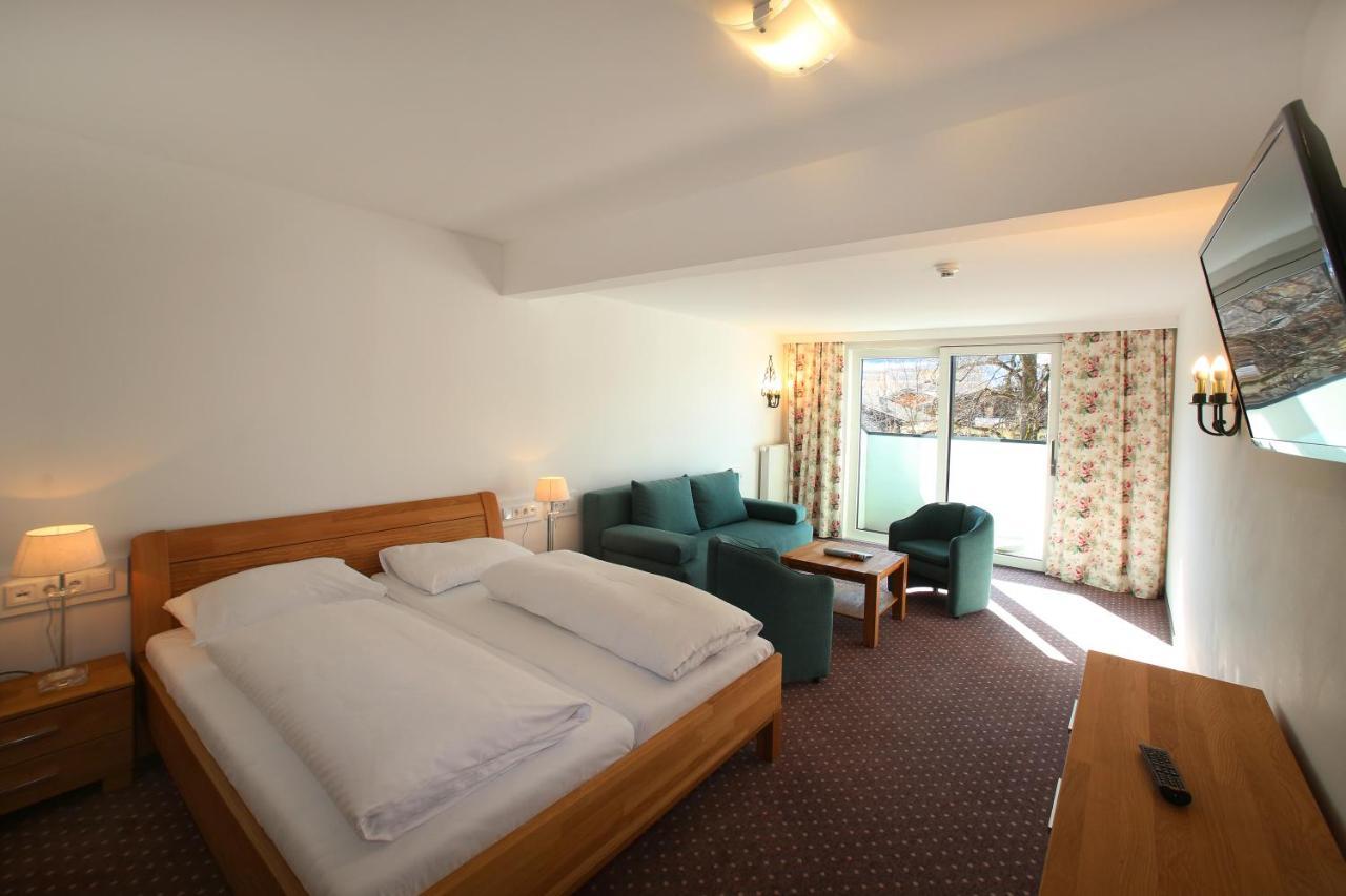 Hotel Lukashansl Hundsdorf  Екстер'єр фото